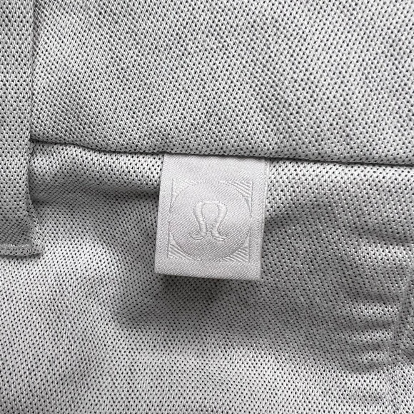 Lululemon Commission Relaxed Fit Short 11” Qwick Oxford Size 32 (White) - Picture 11 of 13